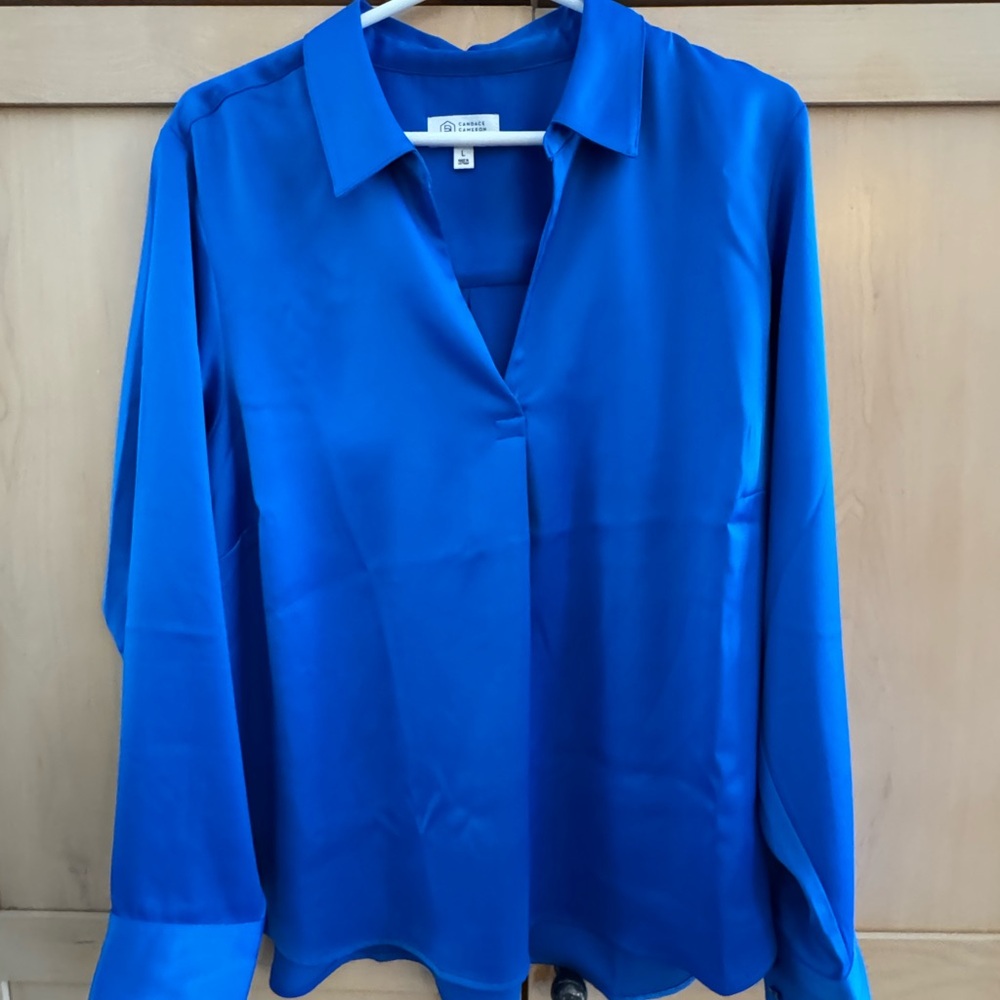 Candace Cameron Cure Silky Woven Blouse .